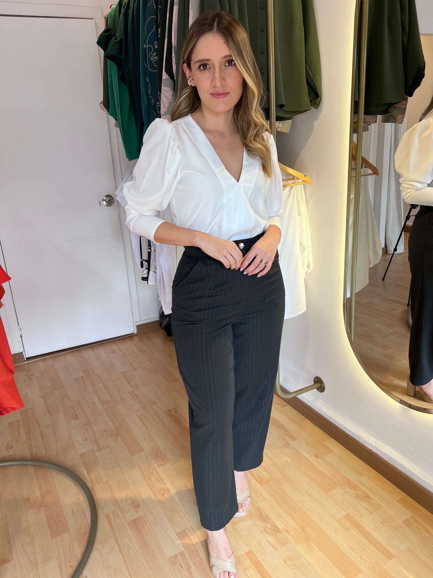 OLIVIA BLANCA