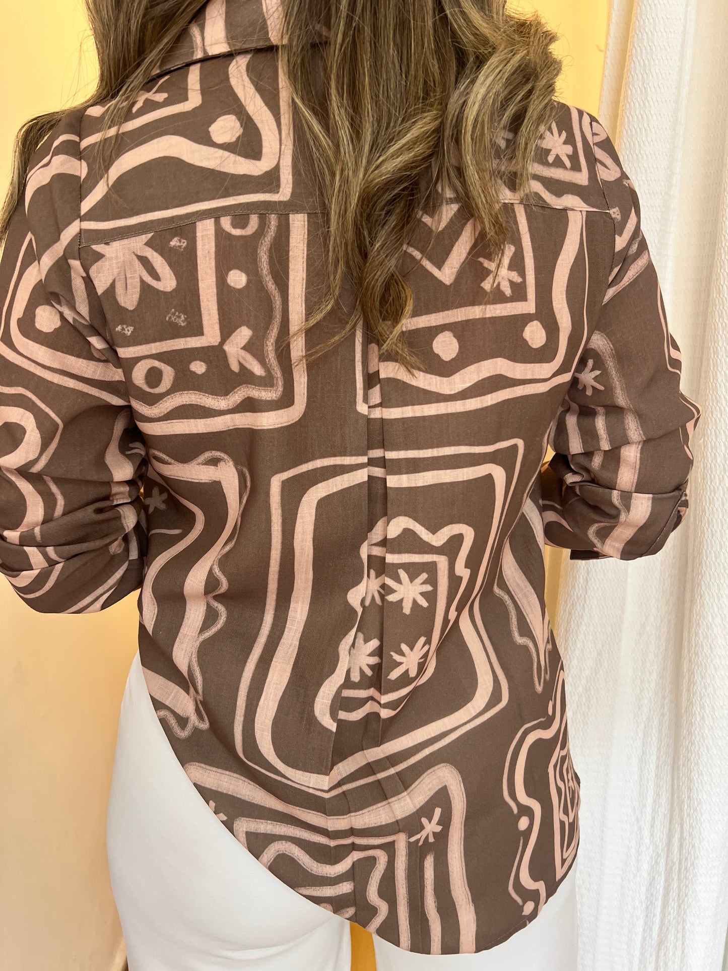 CAMISERA LÍA LINO MOCA