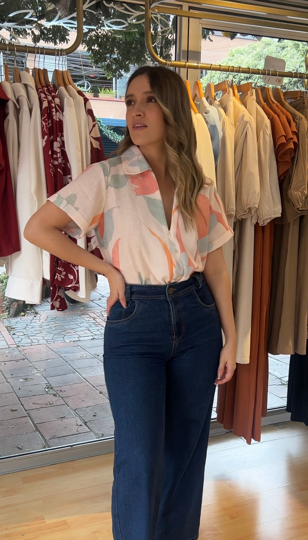 BLUSA JULIETA ESTAMPADA TONOS PASTEL