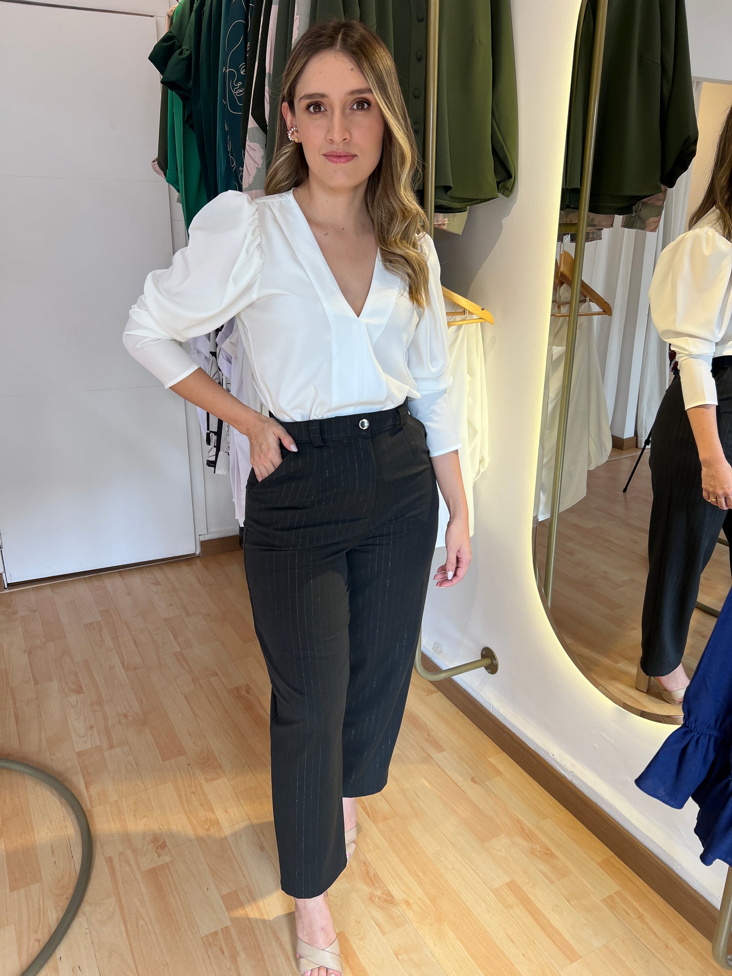OLIVIA BLANCA