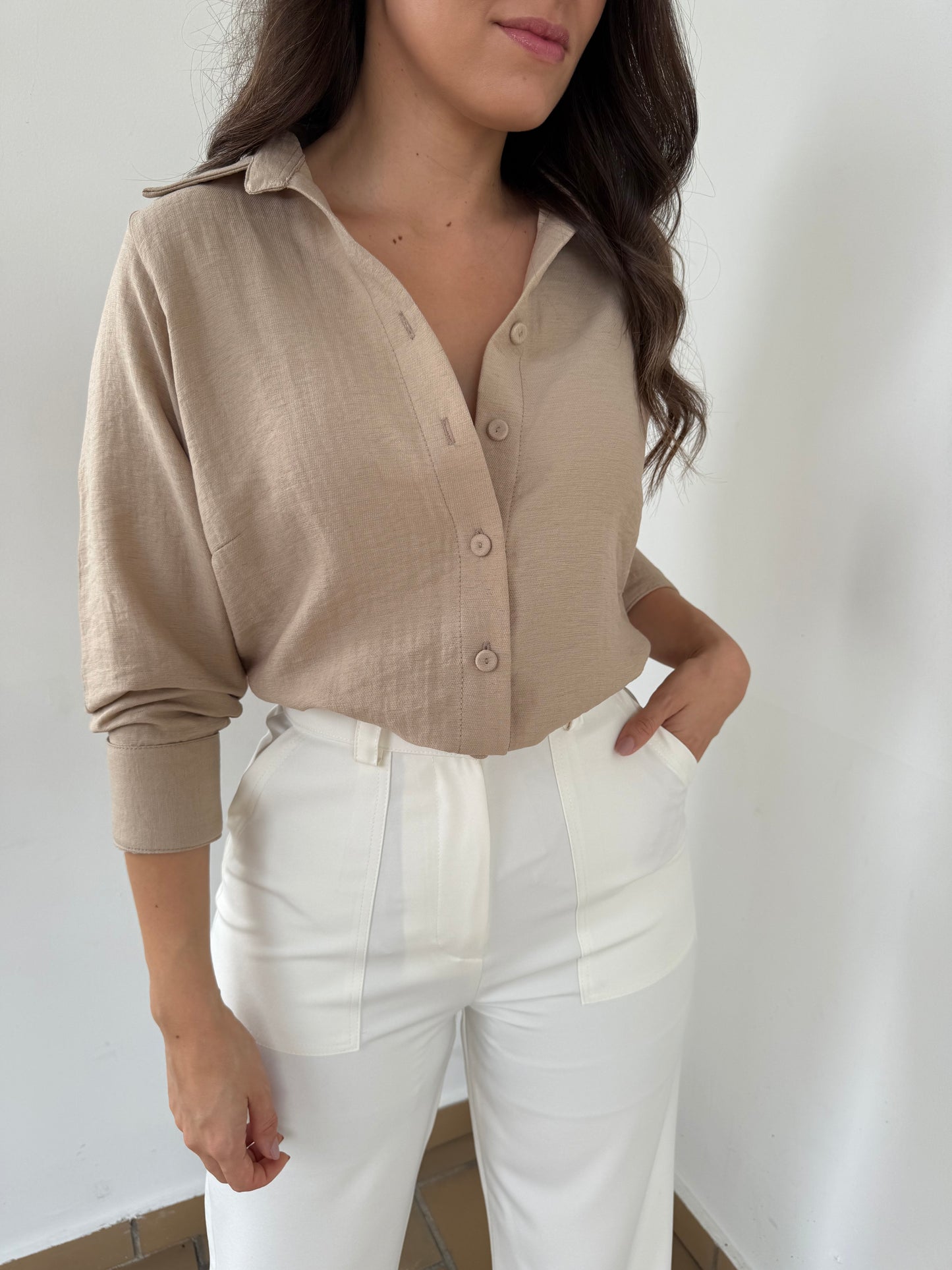 CAMISERA LÍA BEIGE