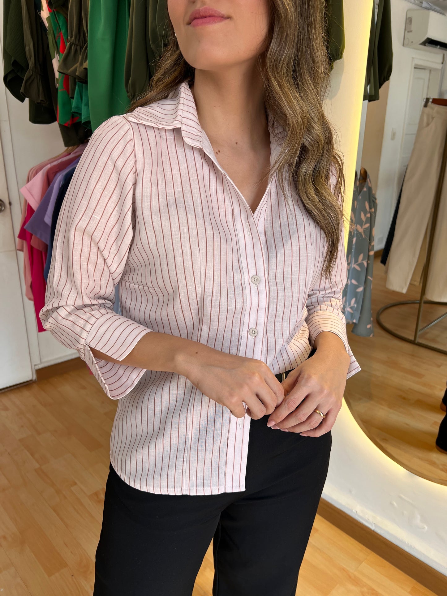 CAMISERA BELÉN LINO RAYAS MOCA