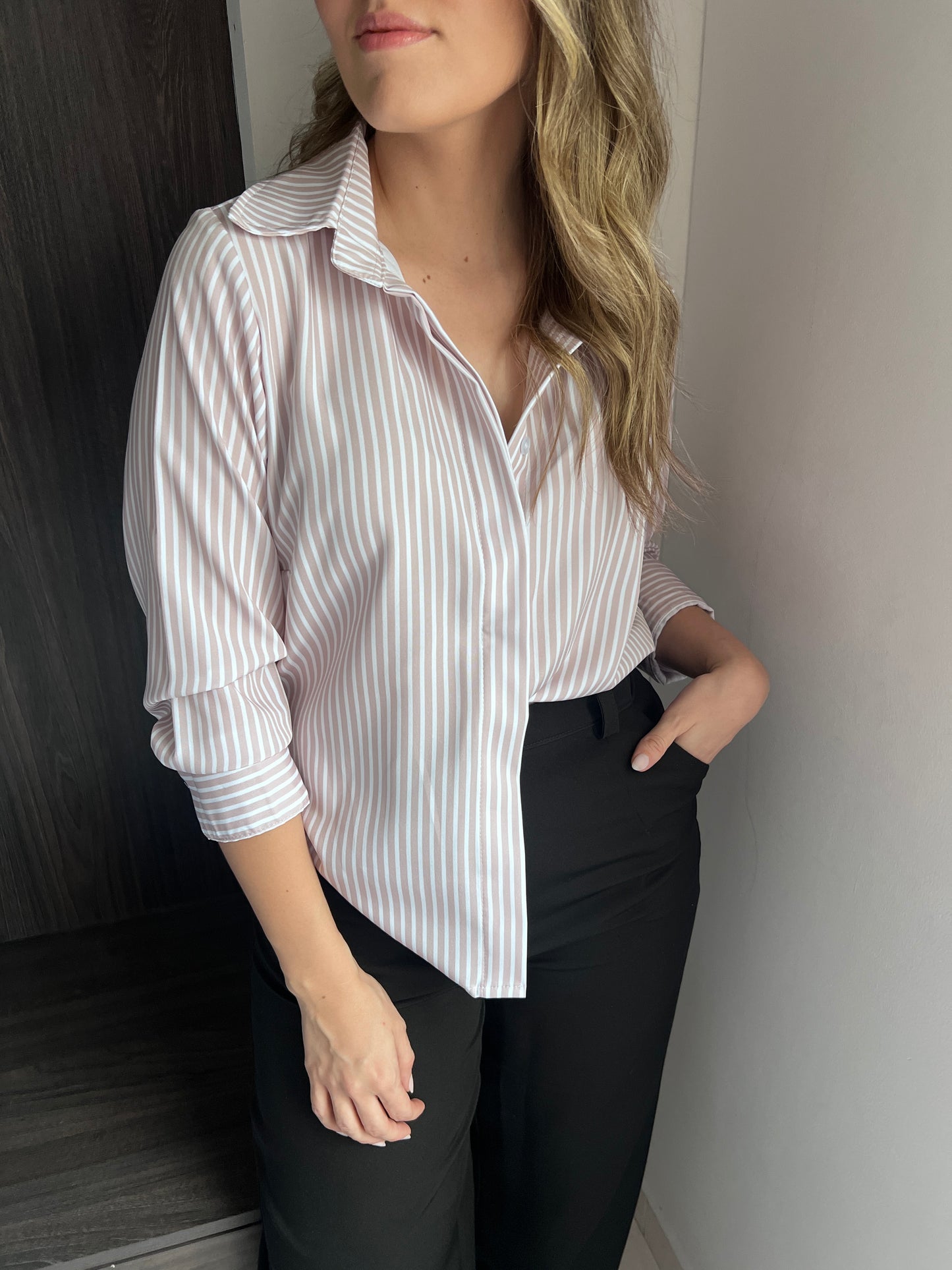 CAMISERA MOLY RAYAS BEIGE