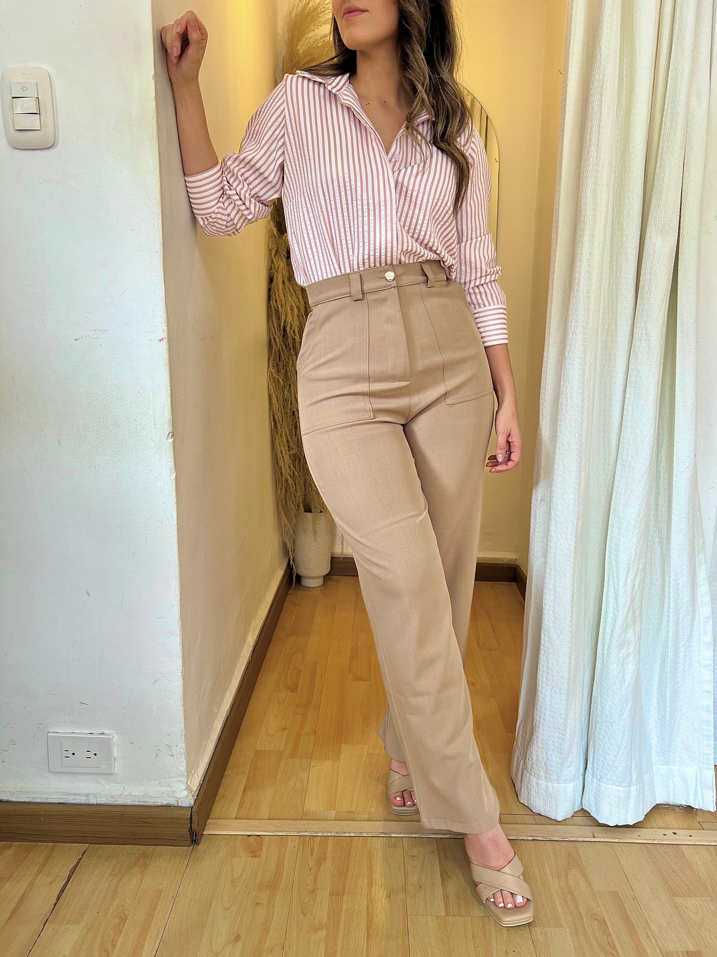 PANTALÓN MILÁN BEIGE