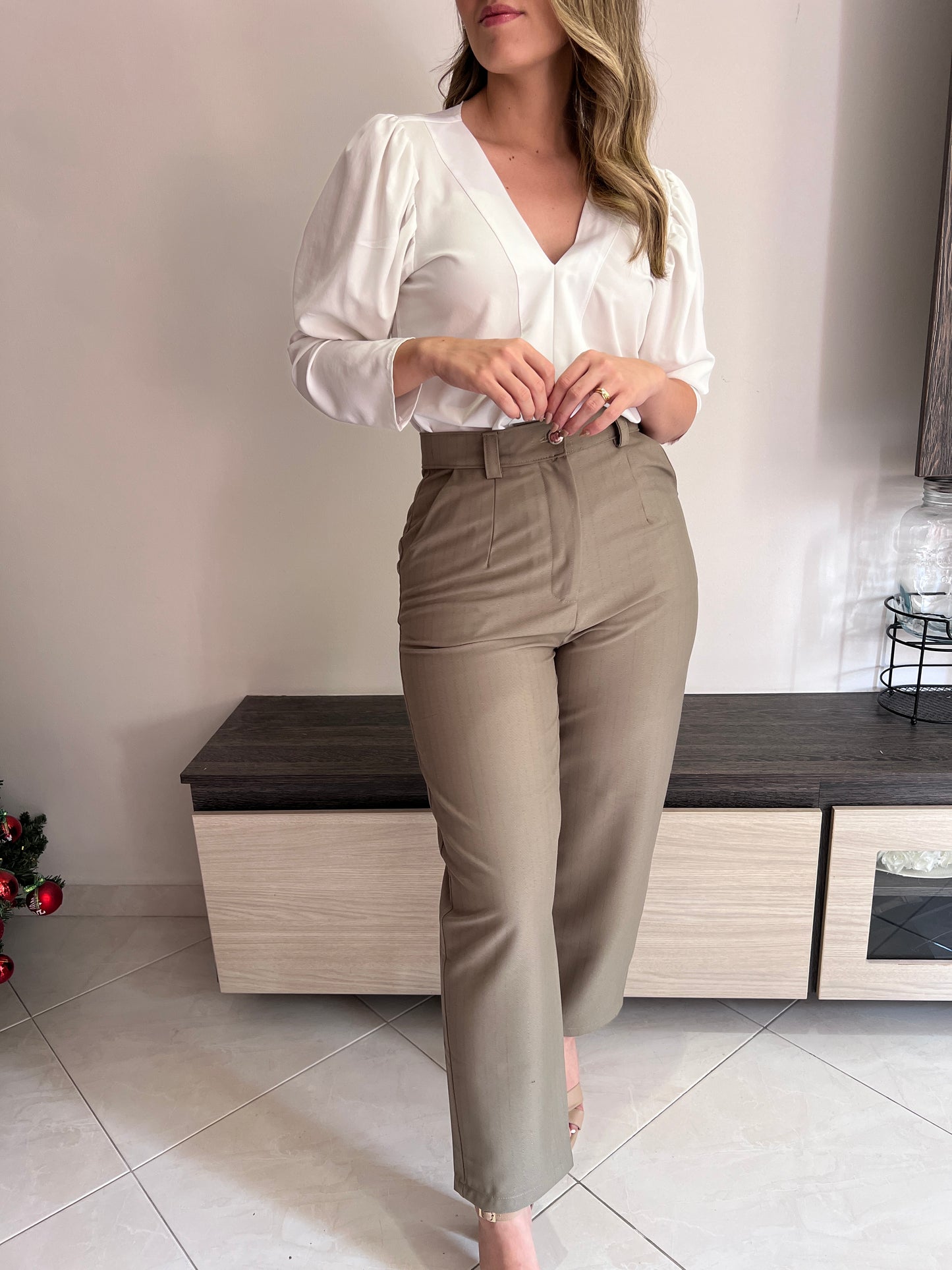 PANTALON VENECIA CENIZA RAYA TIZA