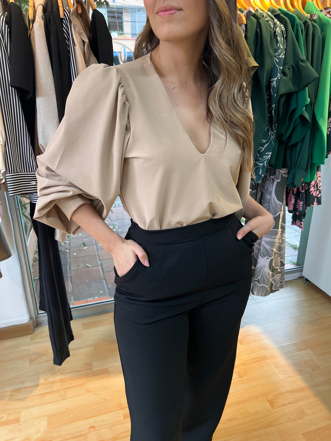 BLUSA EMILIA BEIGE