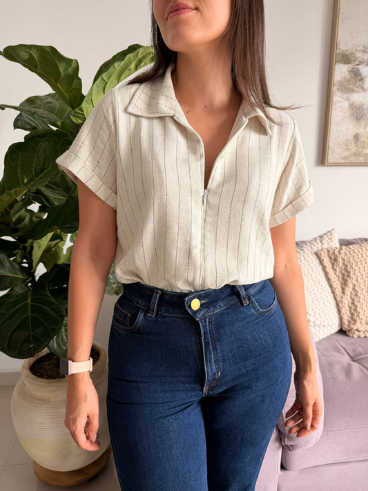 BLUSA JULIETA RAYAS NEGRA BEIGE
