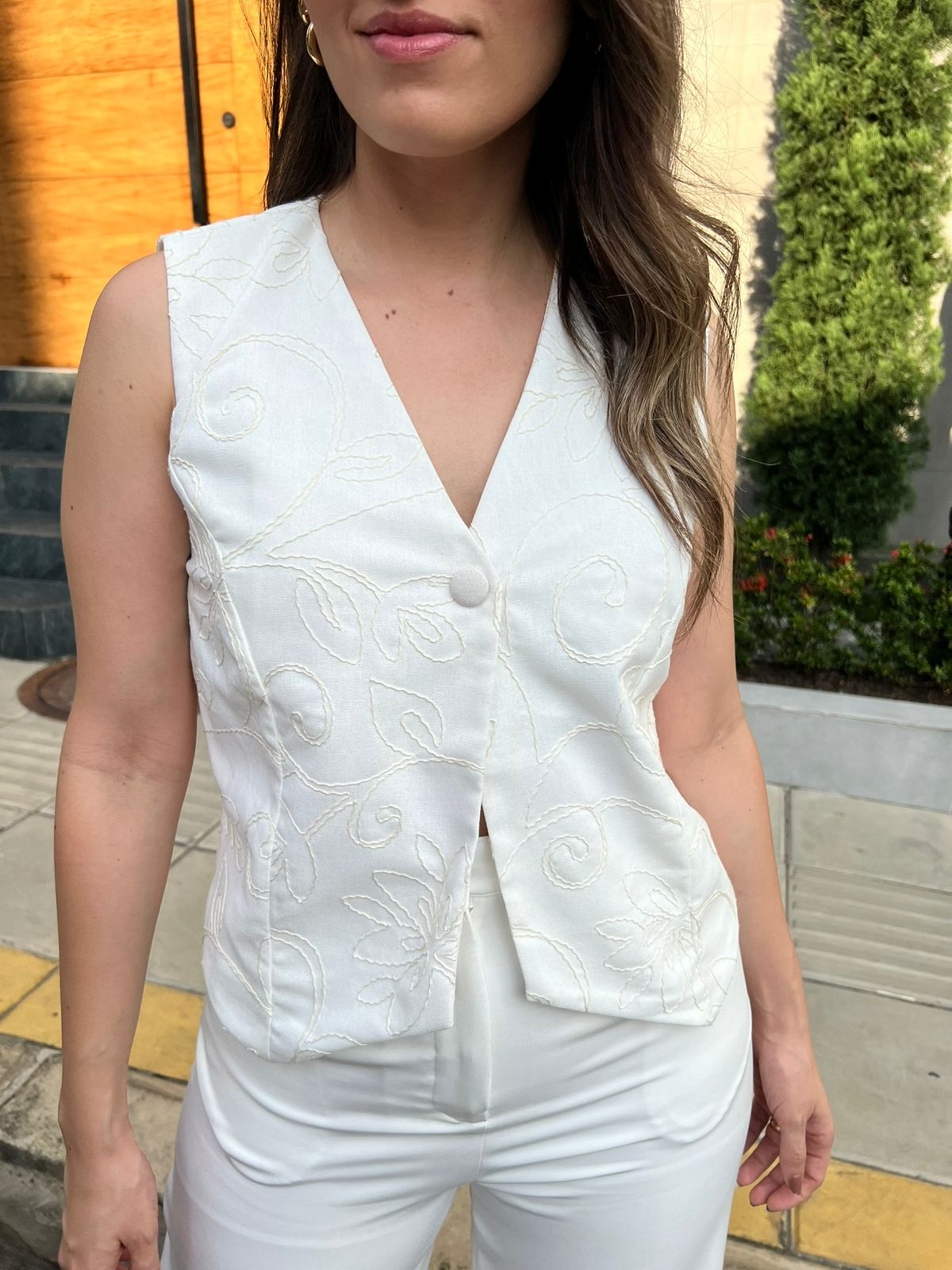 CHALECO GRECIA BORDADO BLANCO
